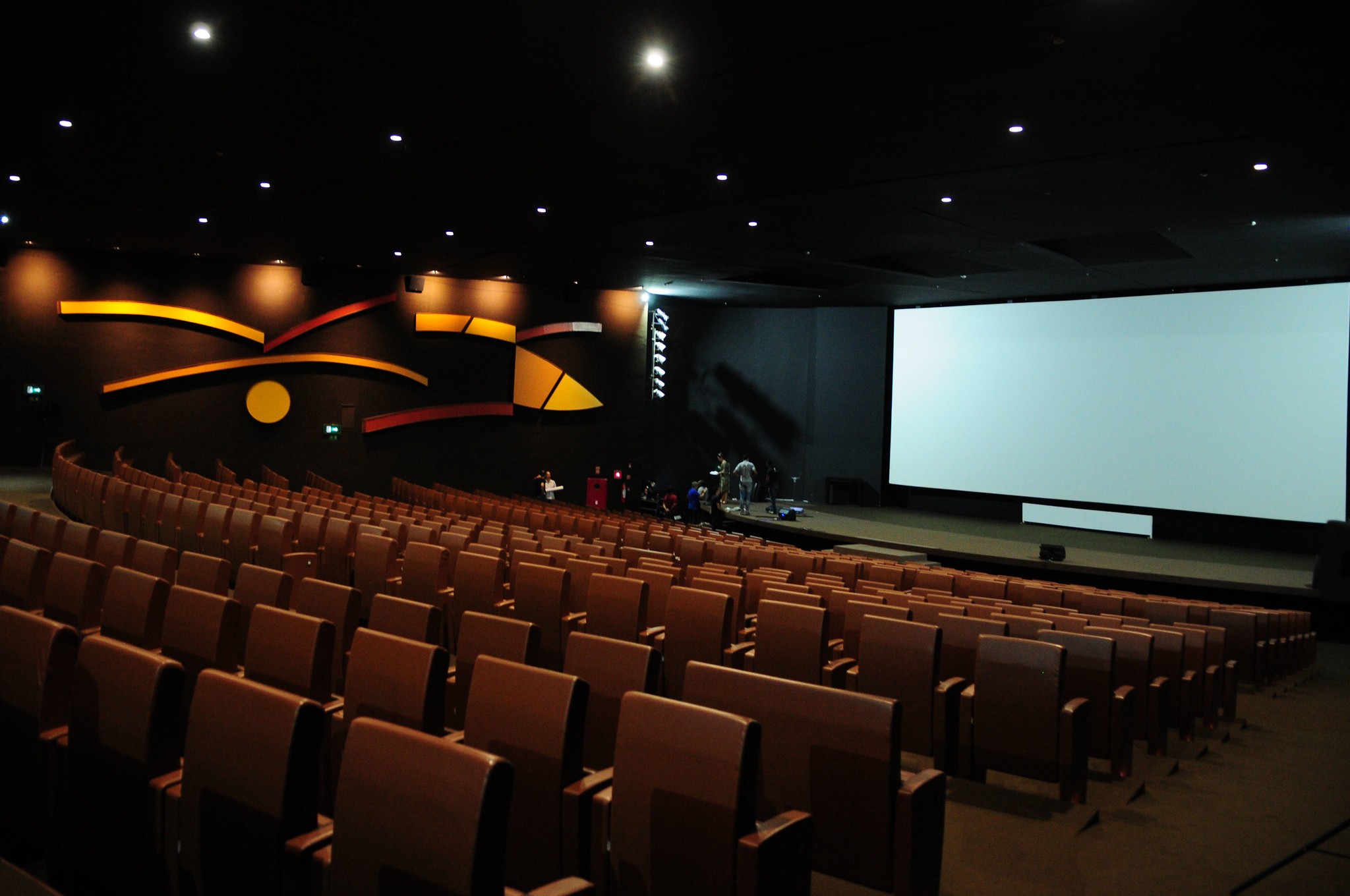 Cinema brasileiro ganha espaço com novos projetos e maior circulação internacional