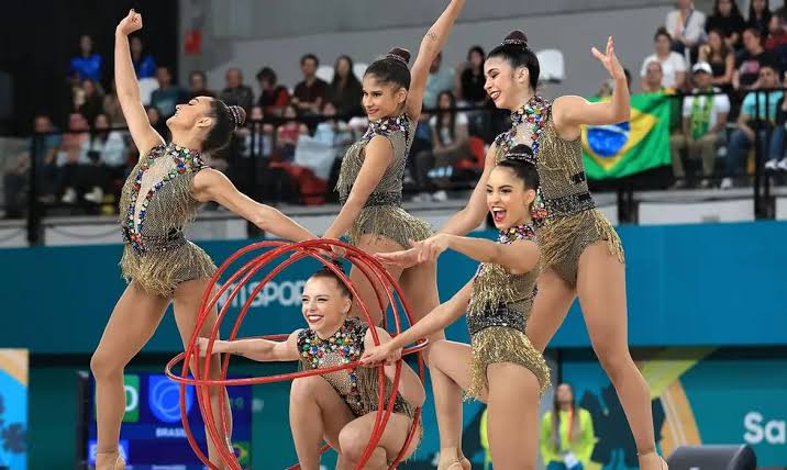 Mundial de Ginástica Rítmica reúne estrelas e brasileiras na disputa por medalhas