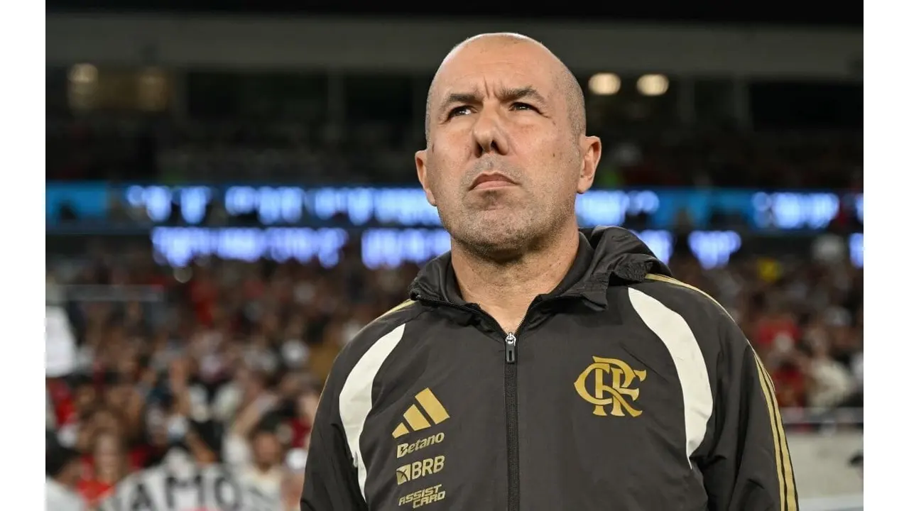 Torcida do Flamengo critica Jardim após vitória na Libertadores