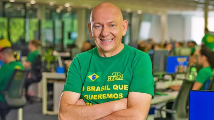 Luciano Hang enfrenta processo de R$ 30 milhões por assédio eleitoral