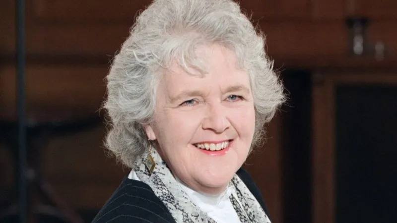 Morre aos 84 anos a atriz Stephanie Cole, famosa por seus papéis na TV